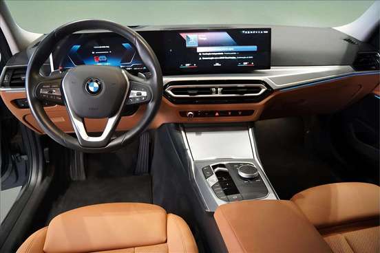 BMW-320i-2023