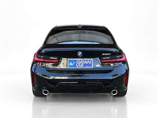 BMW-320i-2.0 16V TURBO FLEX M SPORT AUTOMÁTICO BMW-320i-2024