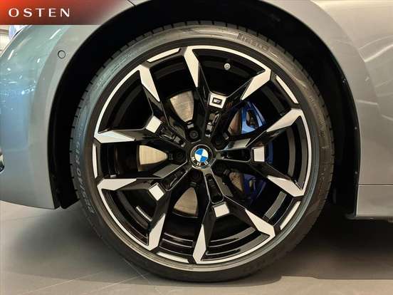 BMW-320i-2025