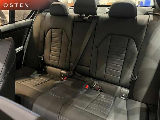 BMW-320i-2026