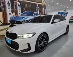 BMW 320i 2.0 16V TURBO FLEX M SPORT AUTOMÁTICO BMW 320i 2.0 16V TURBO FLEX M SPORT AUTOMÁTICO