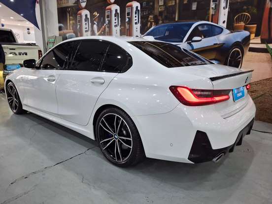 BMW-320i-2.0 16V TURBO FLEX M SPORT AUTOMÁTICO BMW-320i-2023