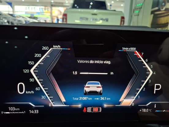 BMW-320i-2023
