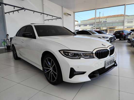 BMW-320i-2.0 16V TURBO GASOLINA SPORT GP AUTOMÁTICO BMW-320i-2019