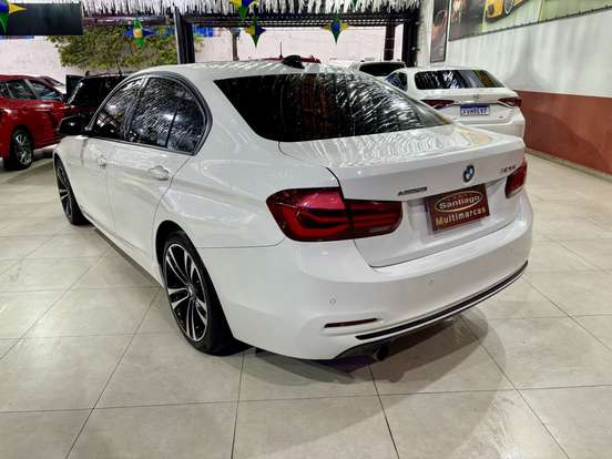 BMW-320i-2018