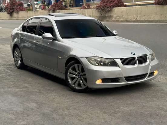 BMW-320i-2.0 TOP 16V GASOLINA 4P AUTOMÁTICO BMW-320i-2008