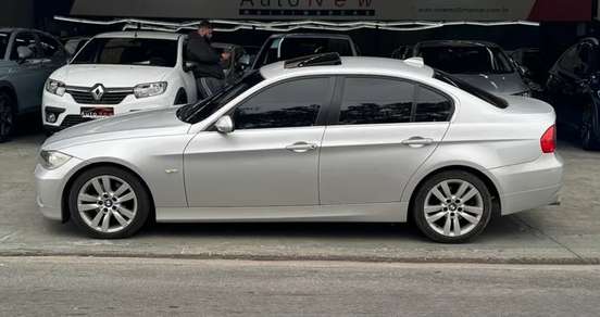 BMW-320i-2008