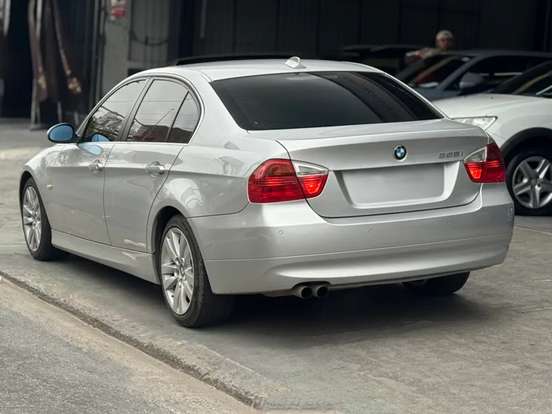 BMW-320i-2.0 TOP 16V GASOLINA 4P AUTOMÁTICO BMW-320i-2008