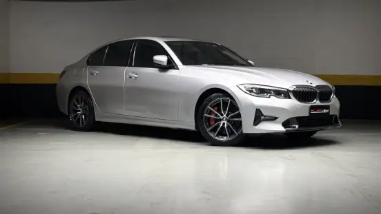 BMW-330i-2019