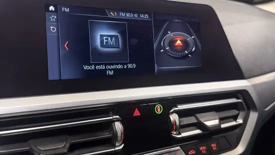 BMW-330i-2019