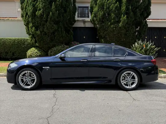 BMW-528i-2.0 M SPORT 16V GASOLINA 4P AUTOMÁTICO BMW-528i-2015