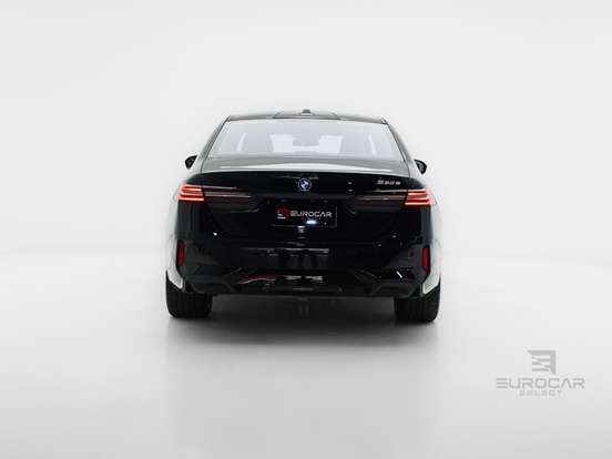BMW-530e-2.0 TWINPOWER PHEV M SPORT AUTOMÁTICO BMW-530e-2025