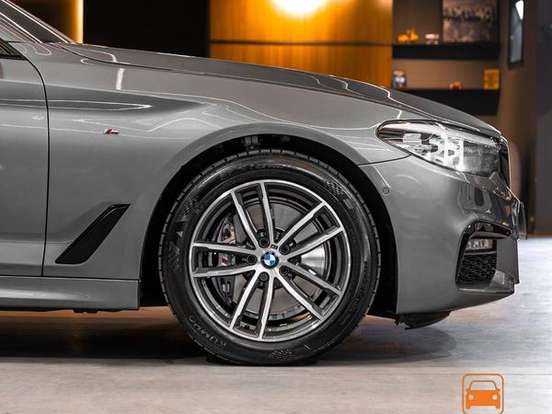 BMW-530i-2.0 16V TURBO GASOLINA M SPORT AUTOMÁTICO BMW-530i-2017