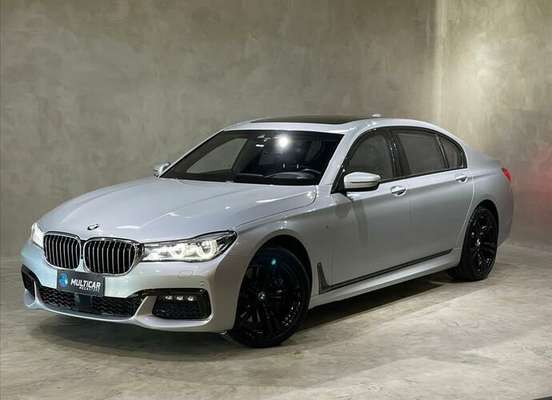 BMW-750Li-2016