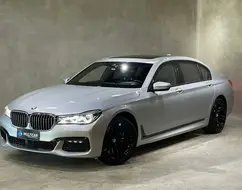 BMW 750Li 4.4 V8 32V GASOLINA 4P AUTOMÁTICO BMW 750Li 4.4 V8 32V GASOLINA 4P AUTOMÁTICO