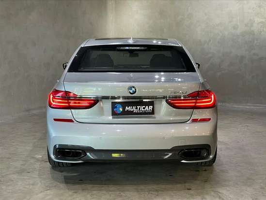BMW-750Li-2016