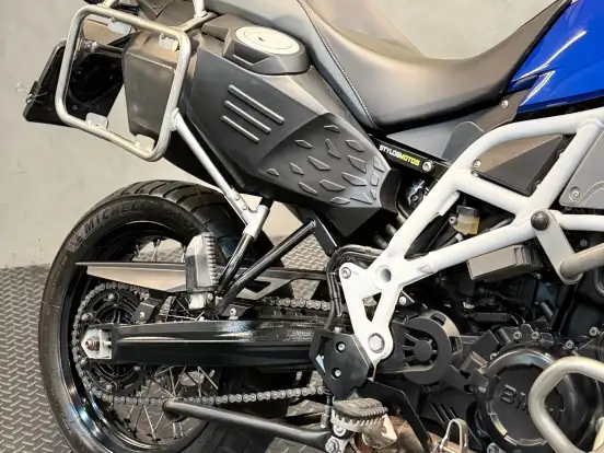 BMW-F 800 GS ADVENTURE BMW-F 800 GS ADVENTURE-2018