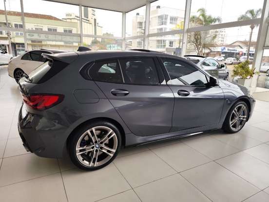 BMW-M 135i-2019