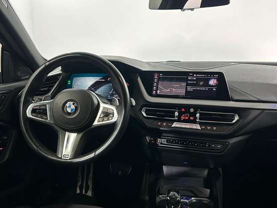BMW-M 235i-2020