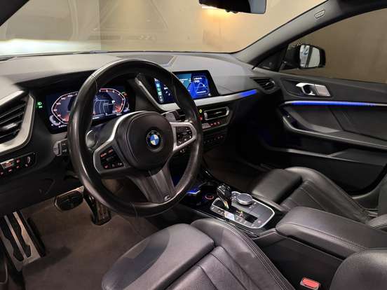 BMW-M 235i-2021