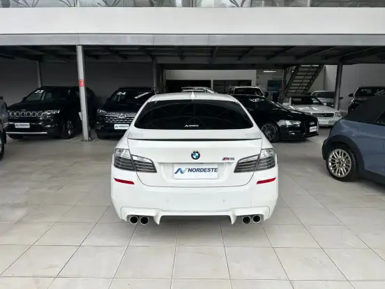 BMW-M5-2012