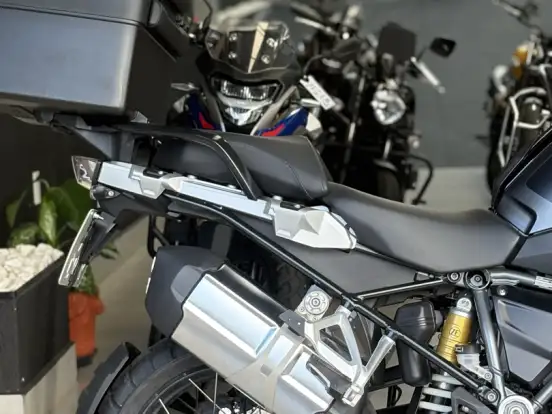 BMW-R 1250 GS PREMIUM TRIPLE BLACK BMW-R 1250 GS PREMIUM TRIPLE BLACK-2022