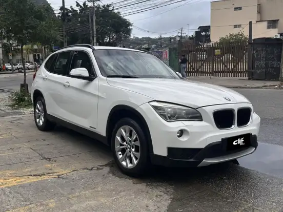 BMW-X1-2.0 16V GASOLINA SDRIVE18I 4P AUTOMÁTICO BMW-X1-2013