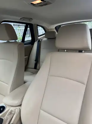 BMW-X1-2013