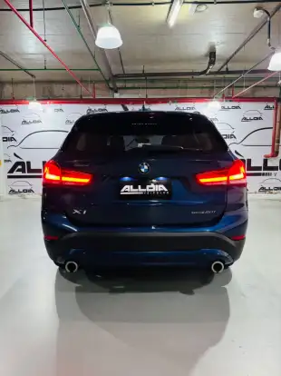 BMW-X1-2022