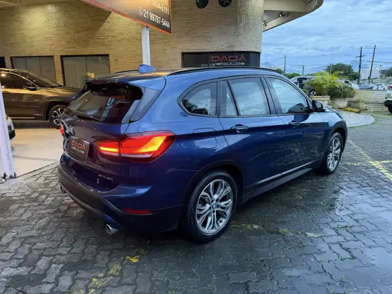 BMW-X1-2021