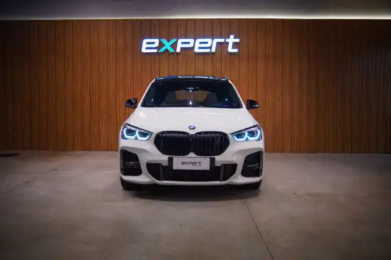 BMW-X1-2021