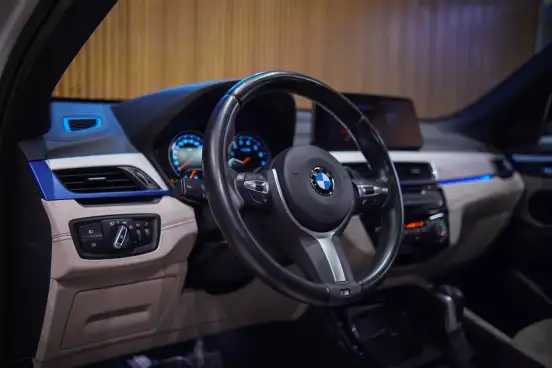 BMW-X1-2021