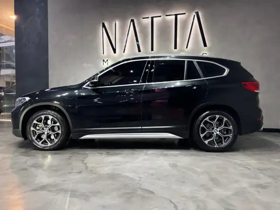 BMW-X1-2.0 16V TURBO ACTIVEFLEX SDRIVE20I X-LINE 4P AUTOMÁTICO BMW-X1-2020