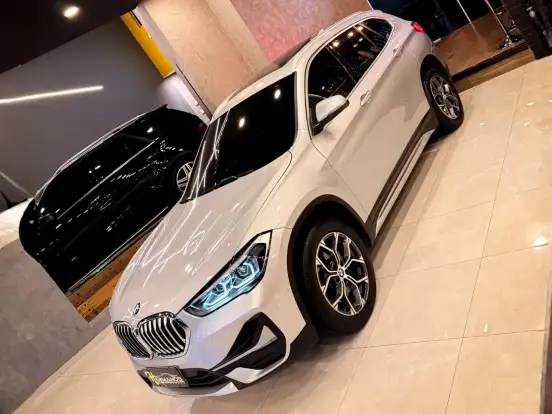 BMW-X1-2.0 16V TURBO ACTIVEFLEX SDRIVE20I X-LINE 4P AUTOMÁTICO BMW-X1-2021