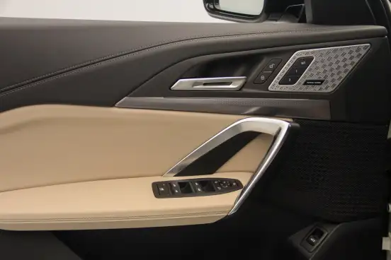 BMW-X1-2025