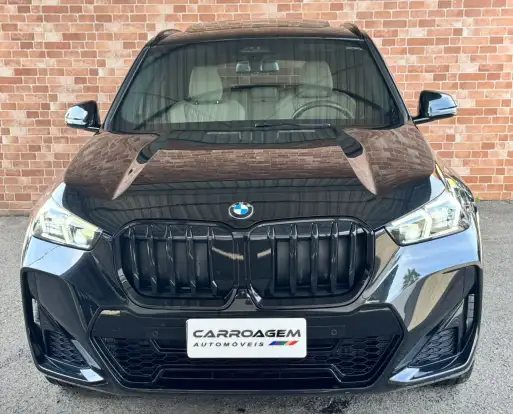 BMW-X1-2024