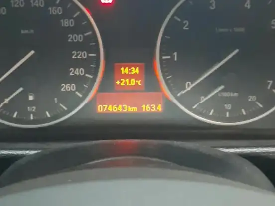 BMW-X1-2.0 18I S-DRIVE 4X2 16V GASOLINA 4P AUTOMÁTICO BMW-X1-2010