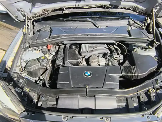 BMW-X1-2.0 18I S-DRIVE 4X2 16V GASOLINA 4P AUTOMÁTICO BMW-X1-2010