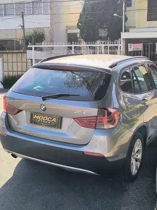 BMW-X1-2010