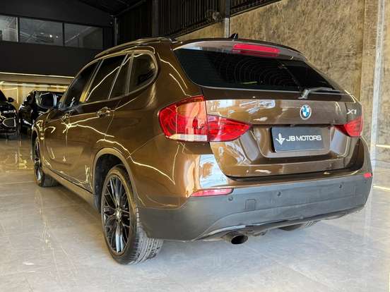BMW-X1-2.0 16V GASOLINA SDRIVE18I 4P AUTOMÁTICO BMW-X1-2011