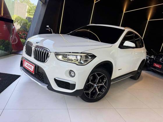 BMW X1 2.0 16V Turbo Activeflex Sdrive20I 4P Automático