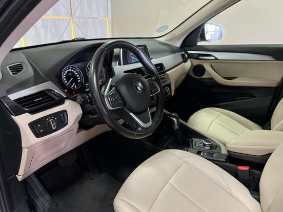 BMW-X1-2.0 16V TURBO ACTIVEFLEX SDRIVE20I 4P AUTOMÁTICO BMW-X1-2018
