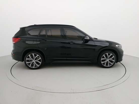 BMW-X1-2022