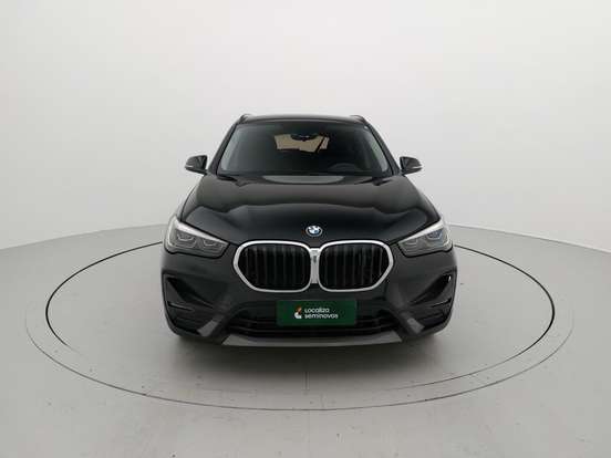 BMW-X1-2022