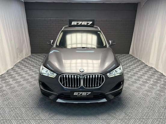 BMW-X1-2.0 16V TURBO ACTIVEFLEX SDRIVE20I X-LINE 4P AUTOMÁTICO BMW-X1-2020
