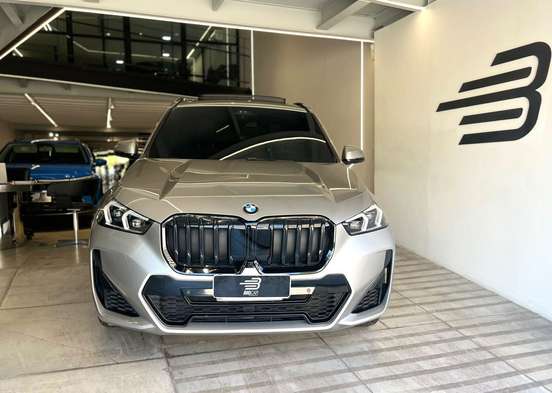 BMW-X1-2024