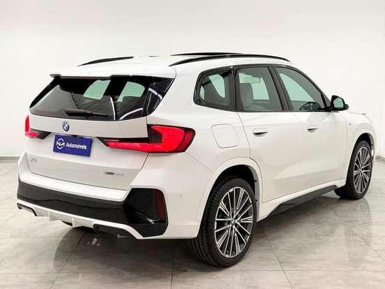 BMW-X1-2.0 16V TURBO GASOLINA SDRIVE20I M SPORT STEPTRONIC BMW-X1-2024