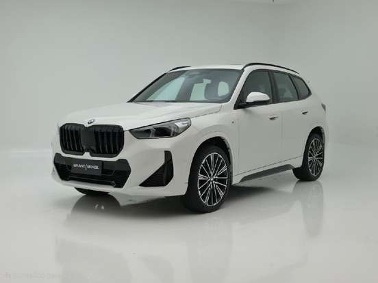 BMW-X1-2024
