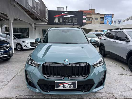 BMW-X1-2023