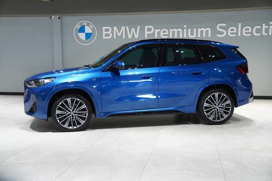BMW-X1-2024